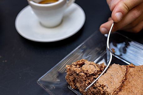 Hazelnut cake - Nocciola Piemonte IGP